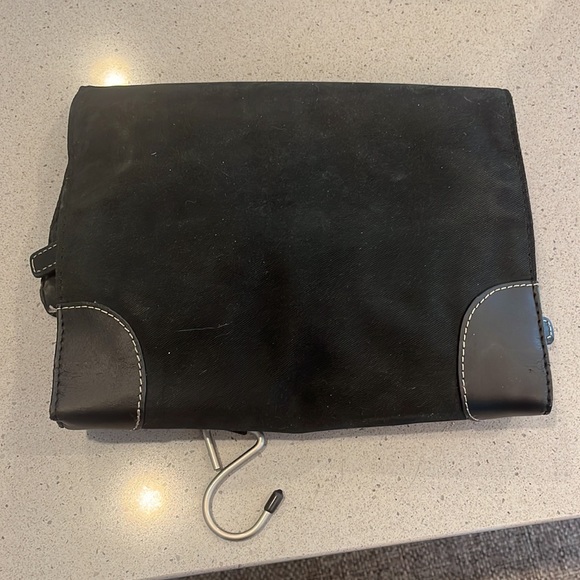 Car Storage - Picture 4 of 4